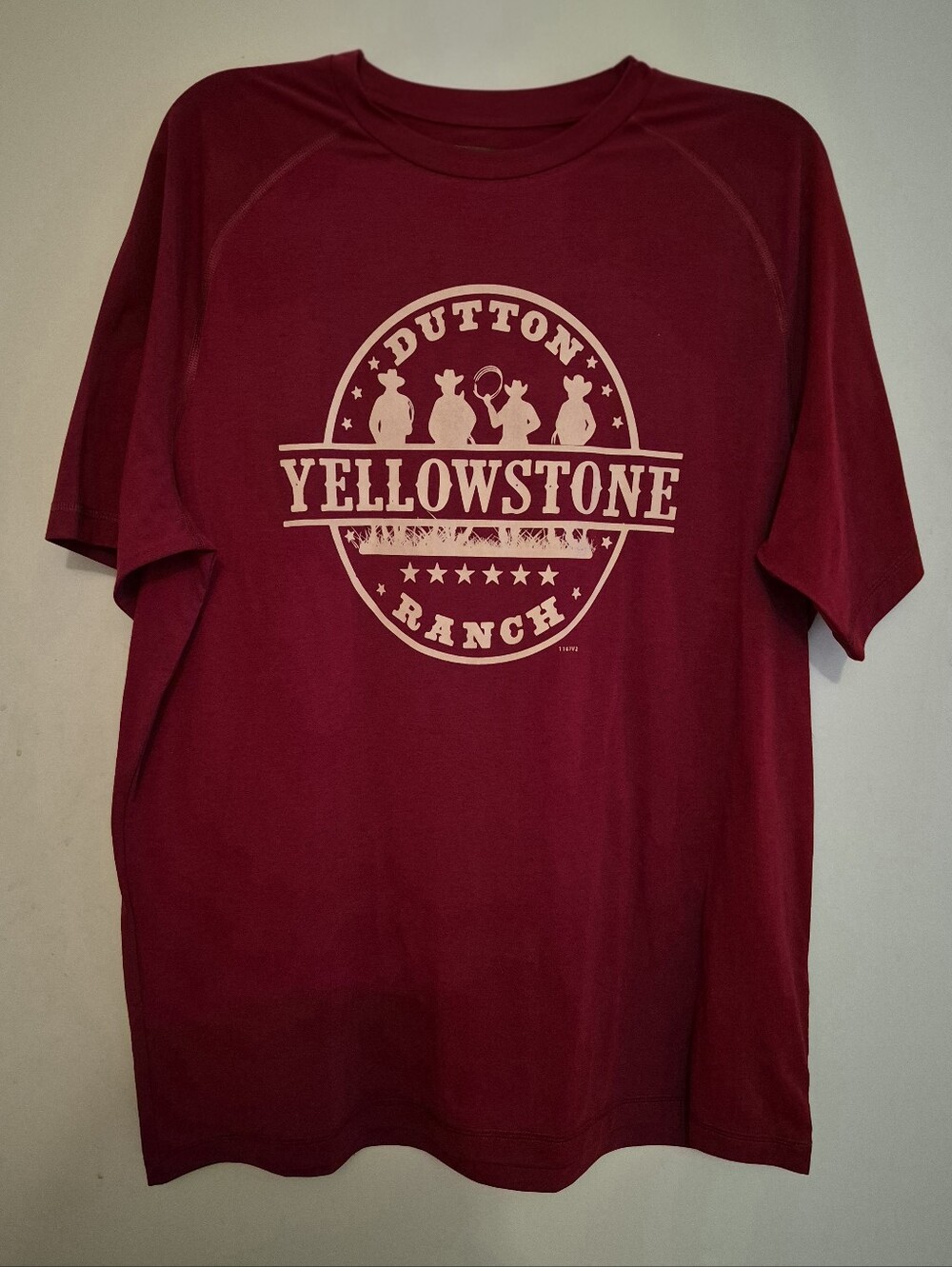 NWOT Yellowstone Dutton Ranch Men’s Maroon Graphic Tee Shirt (L)